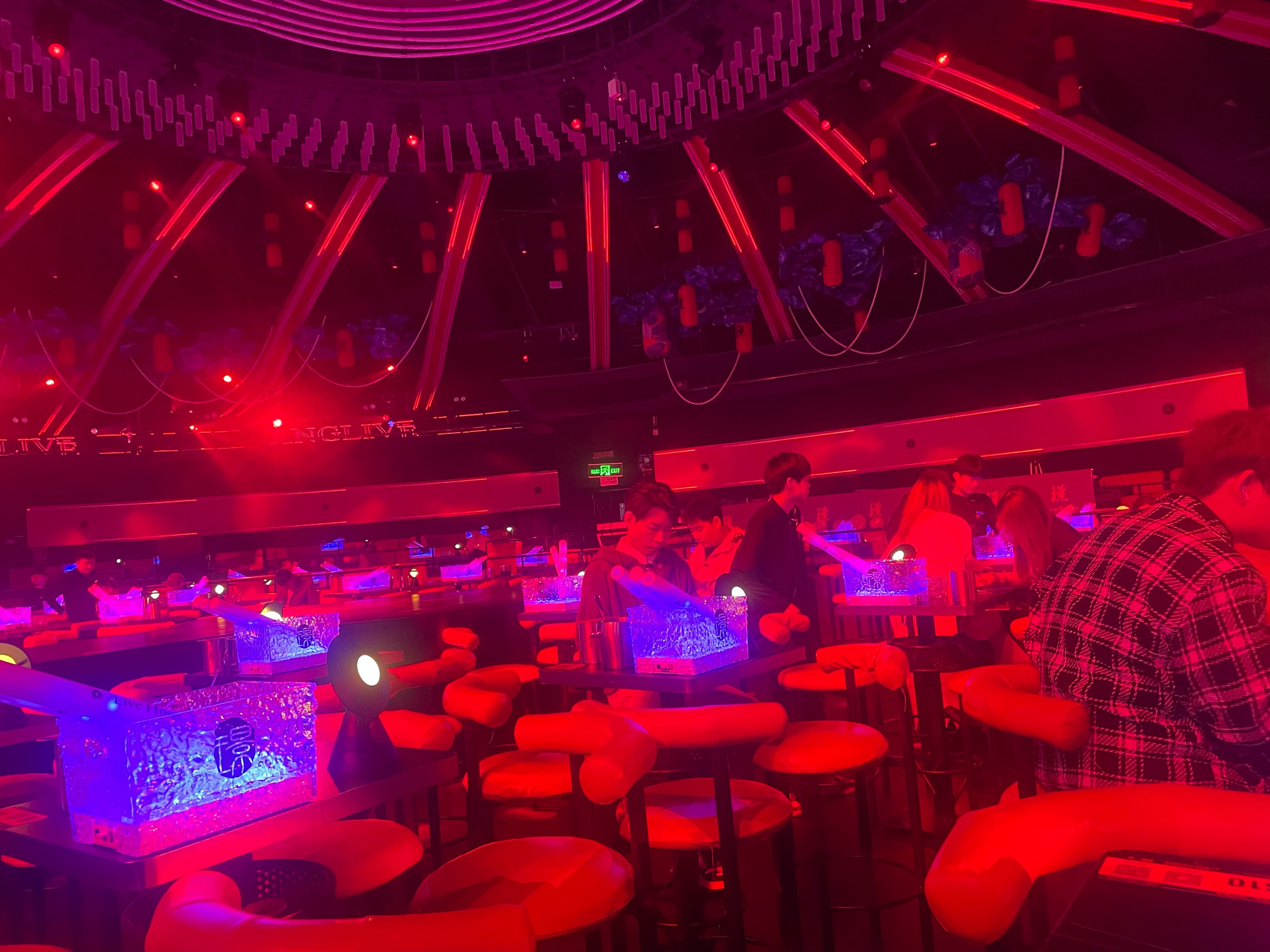 怀化商务ktv环境好吗选择建议-溆浦县ktv预订